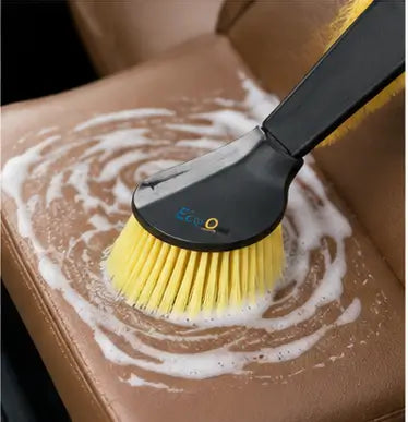 car cleaning accessories with mini dustbin and glass cleaner